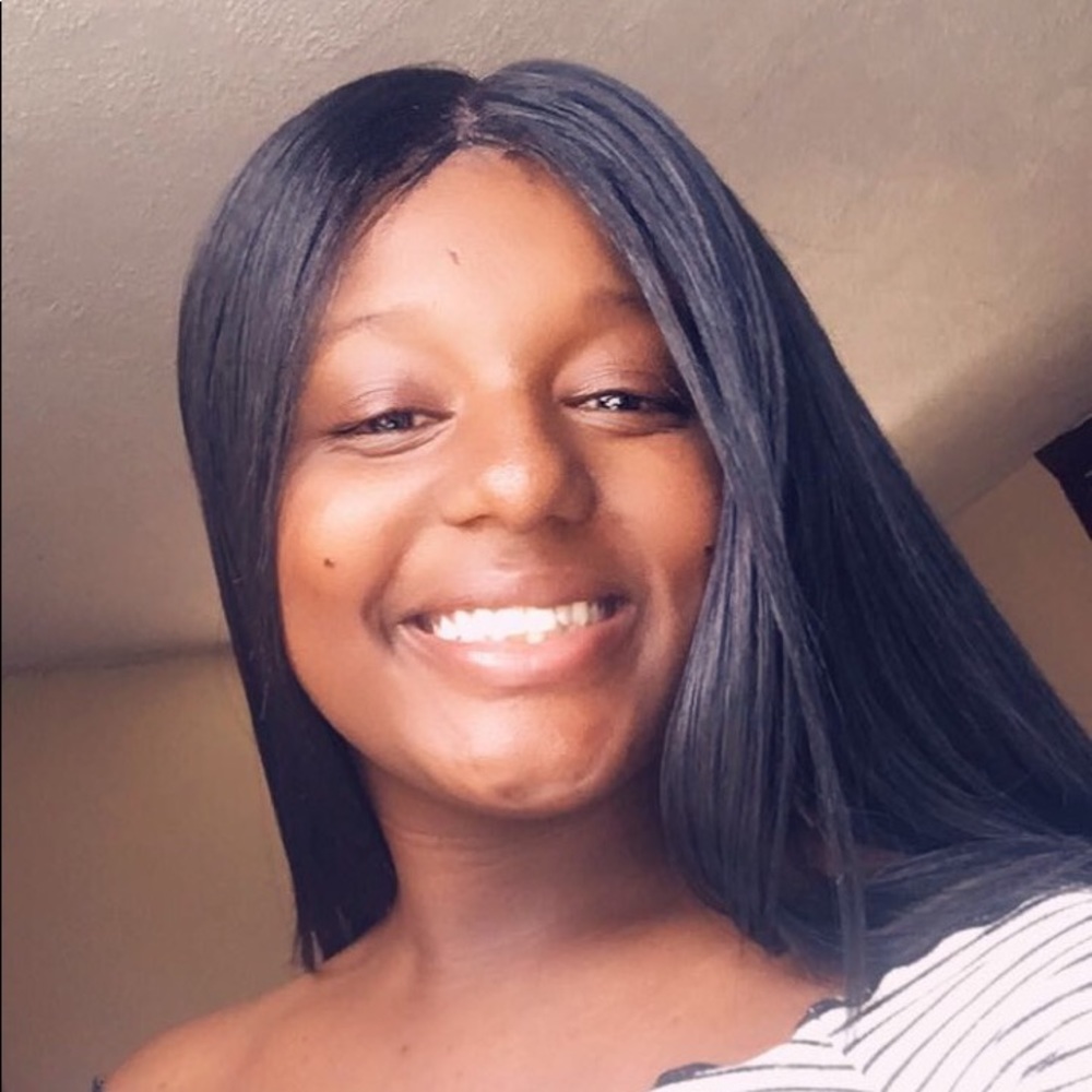 Meet your Posher, Yaya